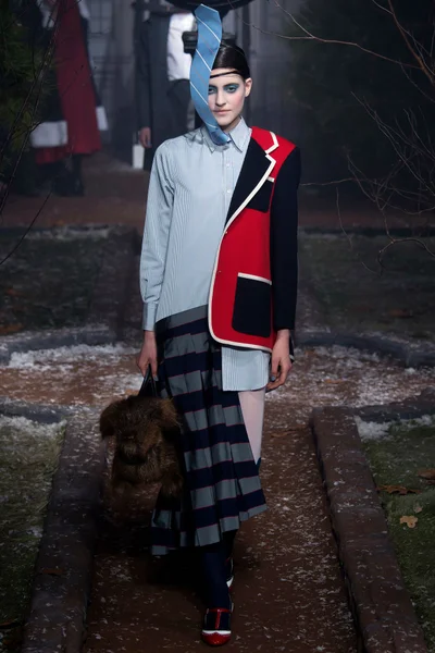 Look 22